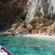 Buche bei Hochzeit-Catering-Sardinien dein eigenes führerscheinfreies Motorboot zum Bestpreis