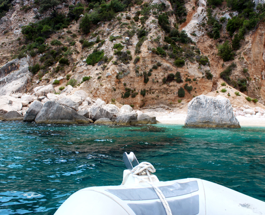 Sardinien Golf von Orosei Cala Mariolu Motorboot mieten