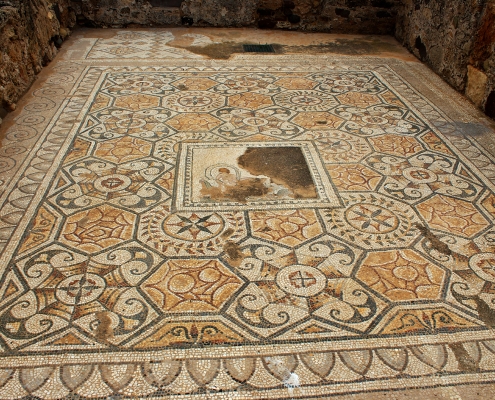Buche deinen Ausflug in die antike Römerstätte Nora in Süd-Sardinien